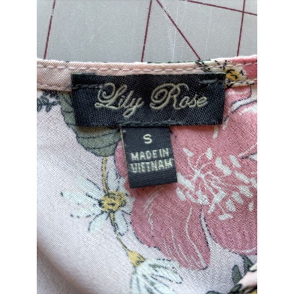 Lily‎ Rose Romper Womens Small Pink Floral Shorts Buttons V Neck Pockets - Picture 6 of 12